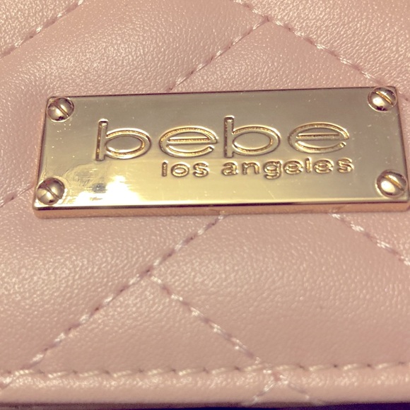 BEBE LIGHT PINK CROSSBODY. Pink rope like material throughout strap.Quilted.NWOT - Picture 2 of 9